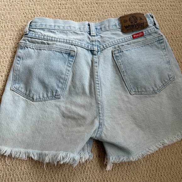 Wrangler Vintage Jean Shorts - Picture 3 of 5